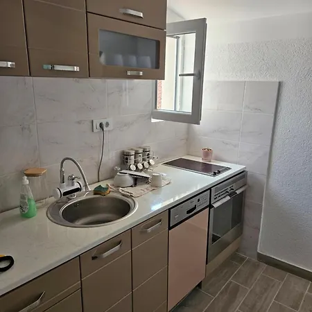 Oki Apartment *